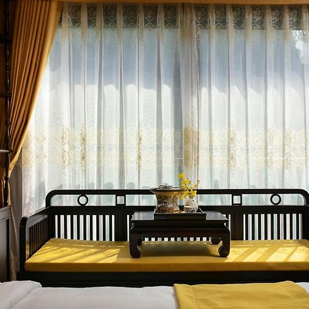 Nostalgia Halong Cruise Hotel Ha Long Exterior photo